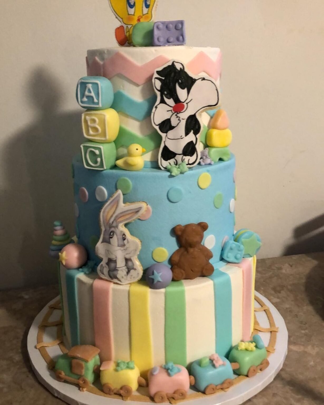 20 Baby Looney Tunes Baby Shower Theme – Cute & Nostalgic Party Ideas