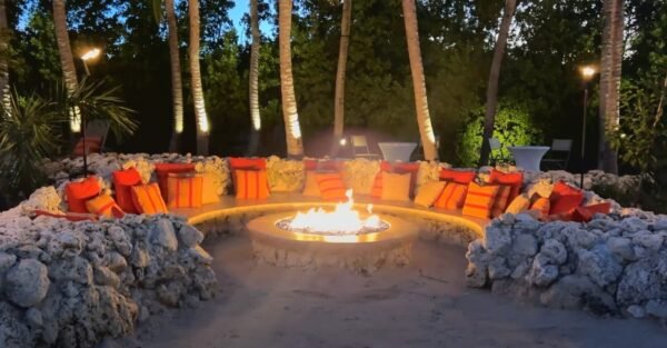 17 Bonfire Party Ideas – Fun & Cozy Outdoor Celebration Tips