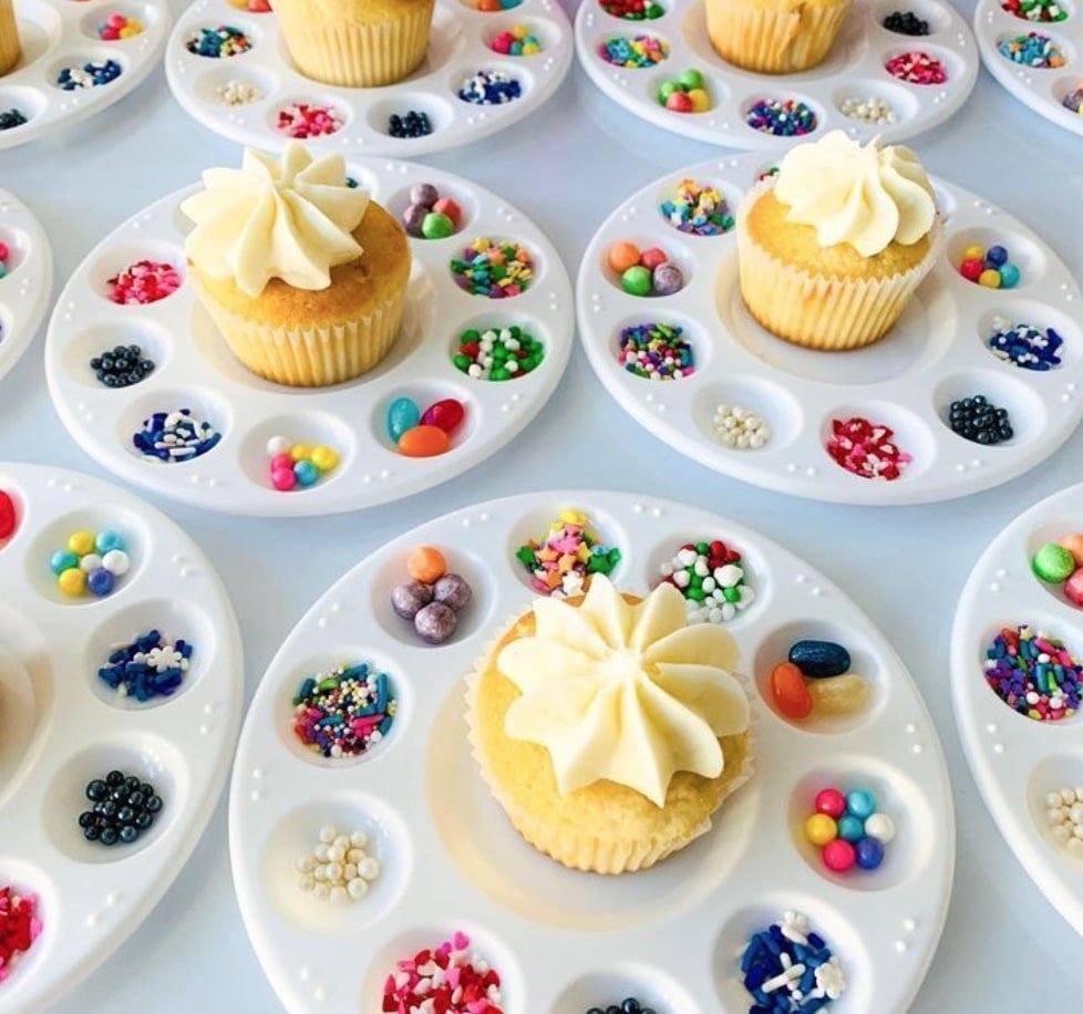 A Cupcake Decorating Party
