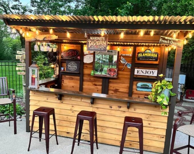 Tropical Birthday Party Ideas, tiki bar